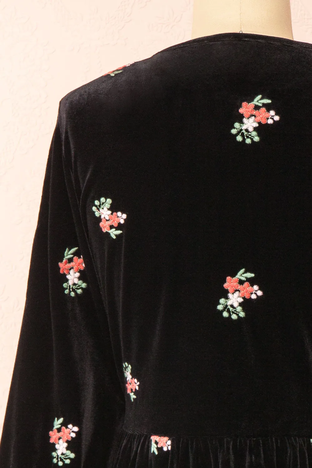 Aerelia | Black Short Velvet Dress w/ Floral Embroidery