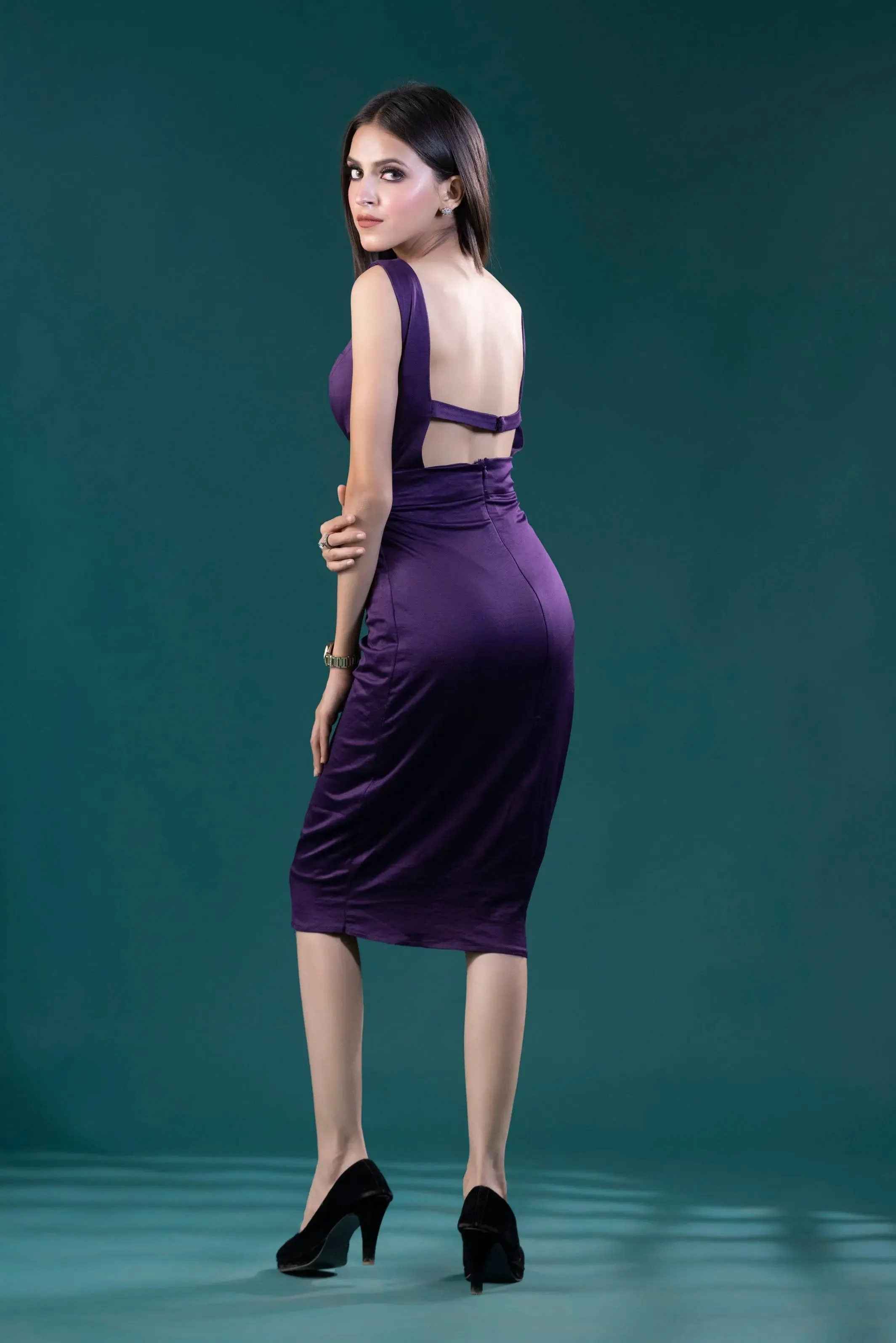 Captivating Lycra Dark Purple Bodycon Dress, Sleek & Stylish Straight Fit