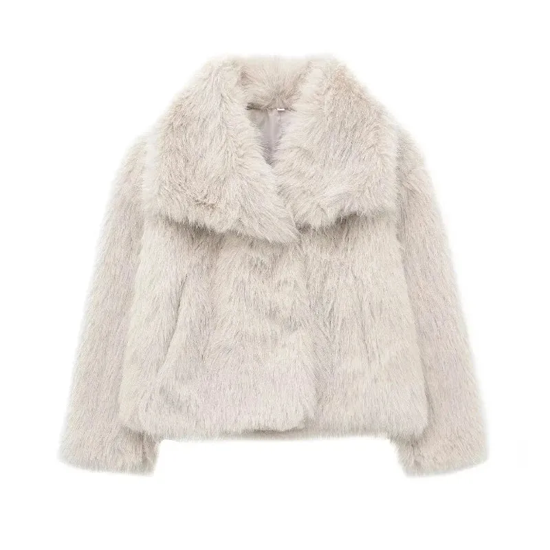 Mary | Luxurious Fluffy Jacket