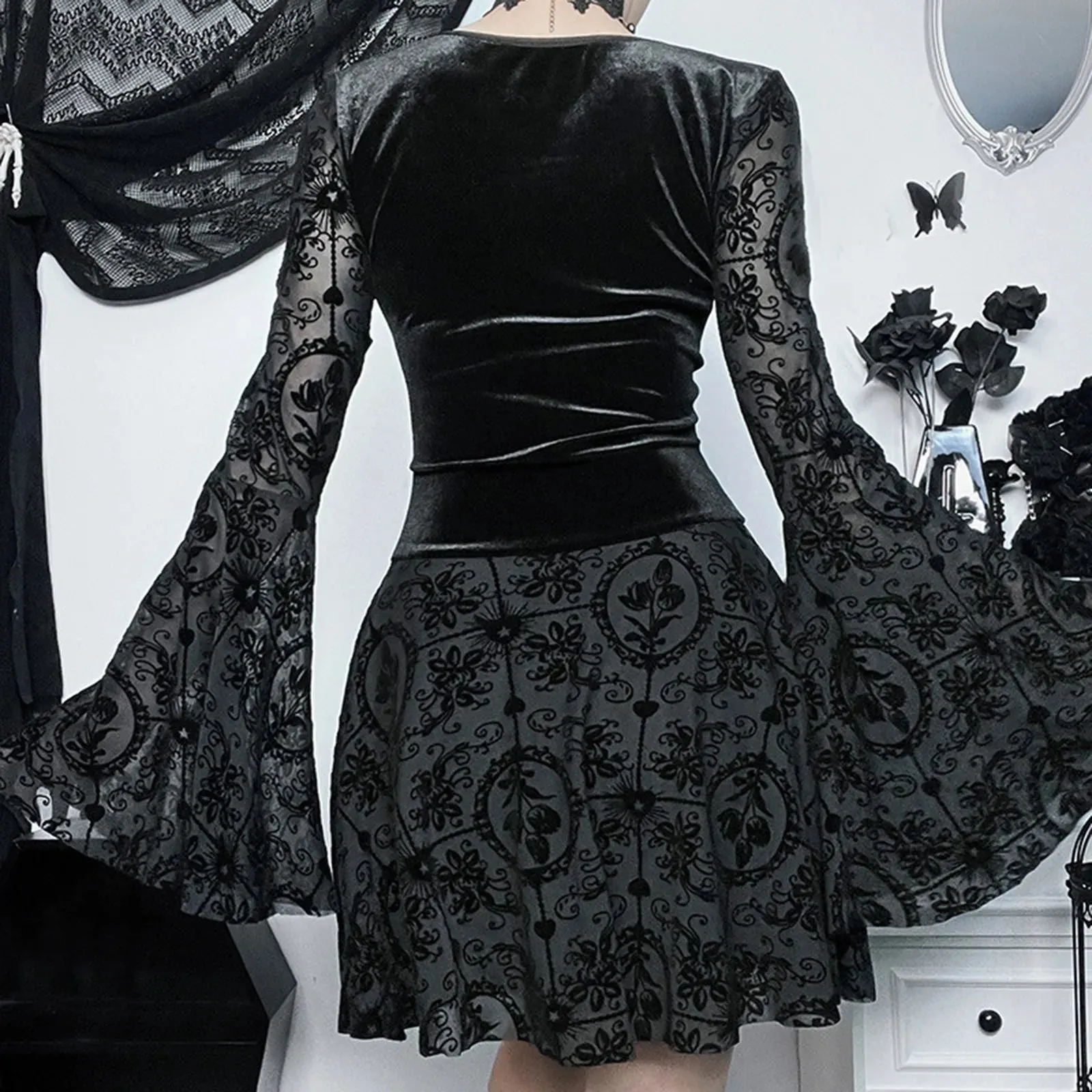 Vintage Gothic Velvet Grunge Punk Flocked Bandage Flare Sleeve Party Alt Casual Elegant Dress