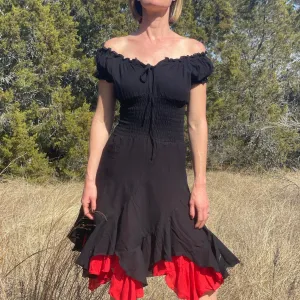 'Willow' Renaissance Dress - Black/Red